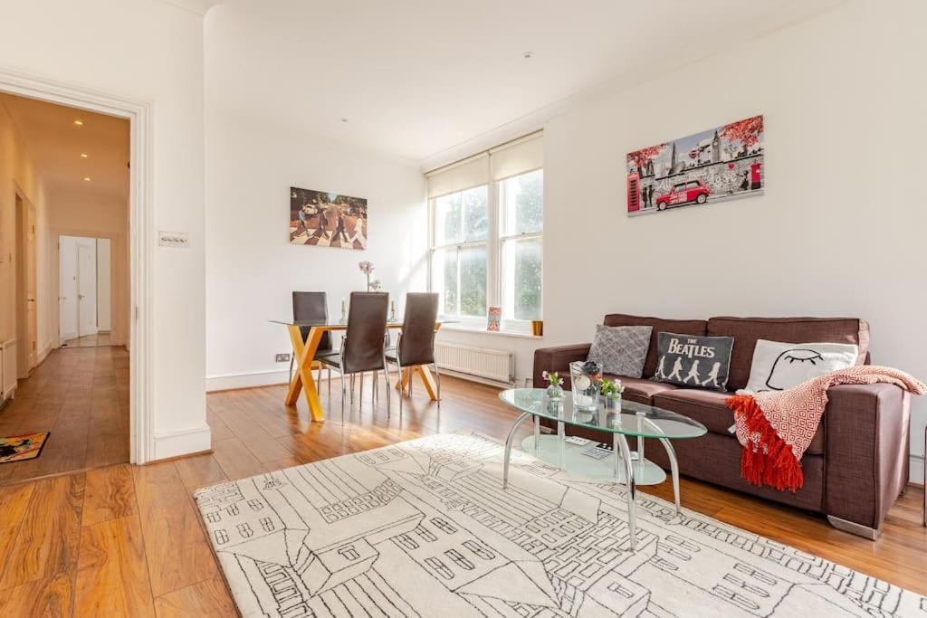 2 Bedroom Flat In St Johns Wood London Ngoại thất bức ảnh